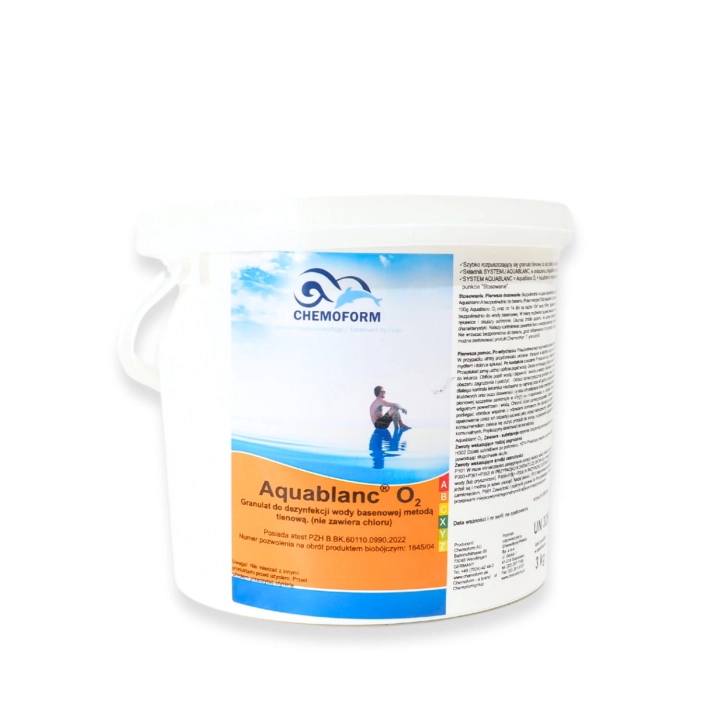 aquablac.jpg